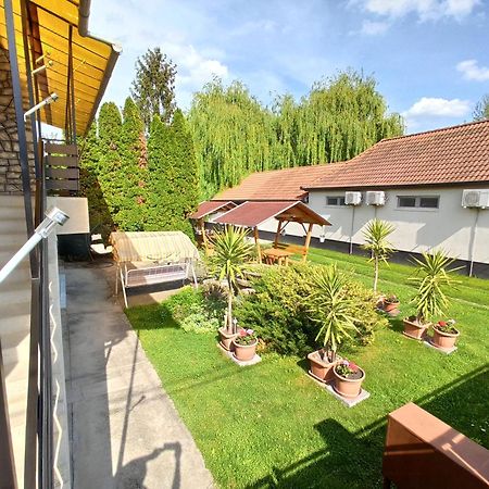 La Siesta Bogacs Apartman Bagian luar foto