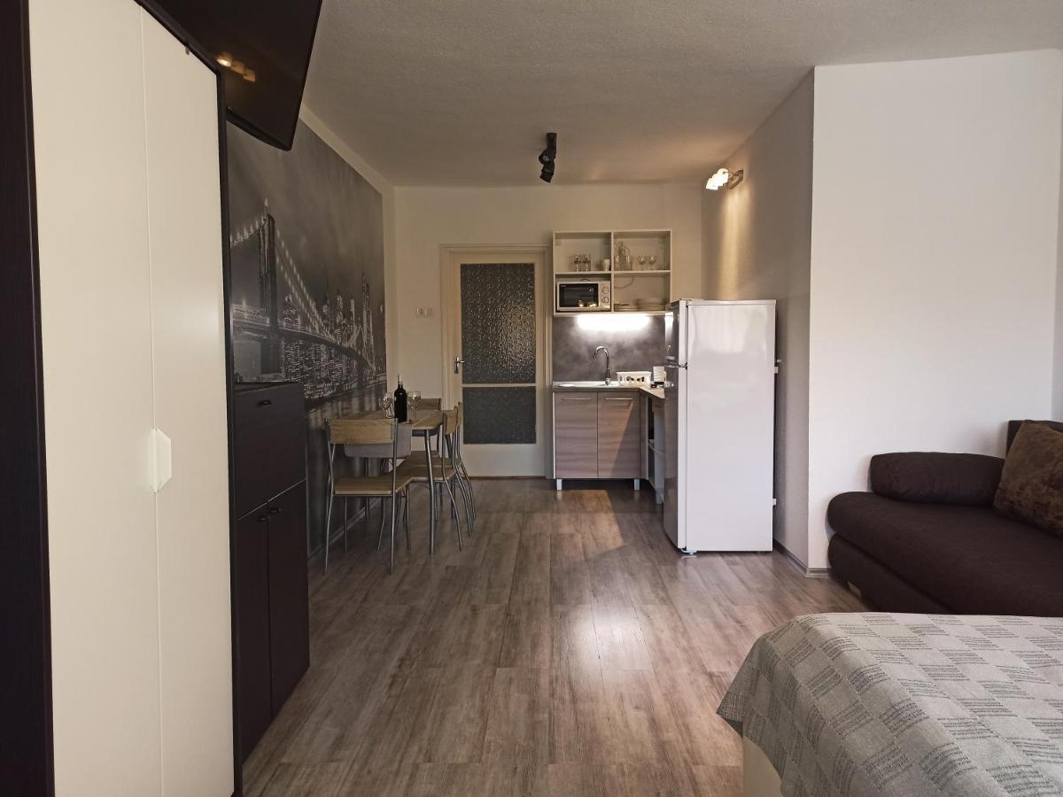 La Siesta Bogacs Apartman Bagian luar foto